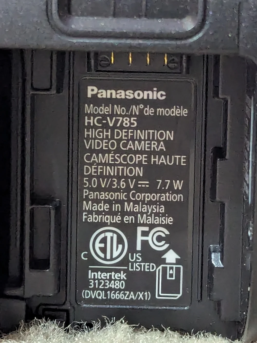 Panasonic V785 Full HD Camcorder (Read Description)